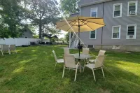 Grand Fairfield Getaway- 5BR Fam-Friendly near I95&Shops - Spacious&Gracious