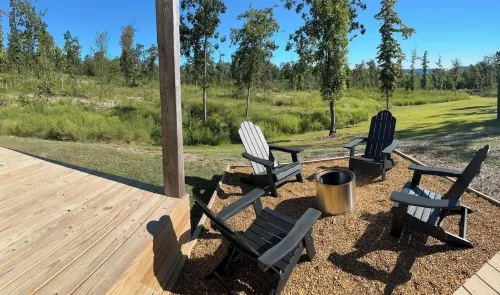 New Modern & Private Tiny Home on 21 acres