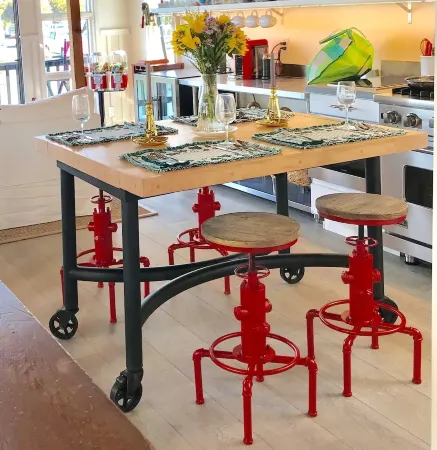 Cozy & Cute Sausalito Boathouse Отели рядом с достопримечательностью «Национальная зона отдыха Голден Гейт»