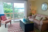 ⭐️FABULOUS-WATERFRONT⭐️3bdrm 2bth. Kayaks & Firepit⭐️