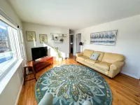 Stunning Lake Views! Country Side Retreat Hotels in Spafford