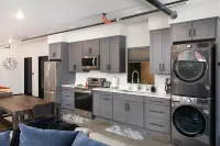 Industrial Retreat Where Recreation Abounds! Dogs OK, Pool Table, BBQ & More! Hotels in Four Corners