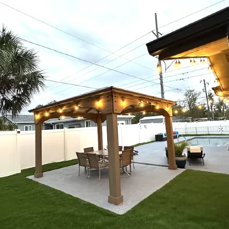Experience Clearwater charm, just a quick 9-minutes to Tampa Bay