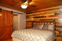Barn Loft Apt 2 with Lake & Mountain views & custom wood accents through out.