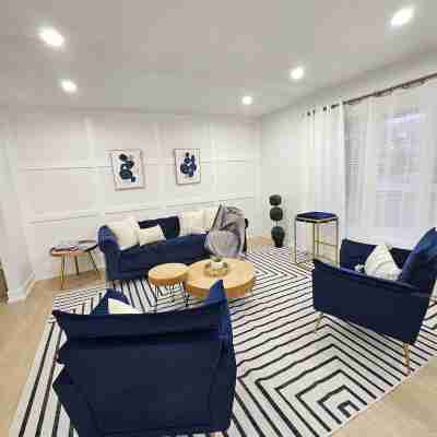 Huge 6-bedroom house with WiFi, fitness, Games and Comfort in Great Lake Others