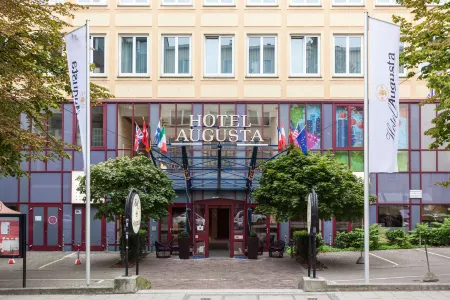 Best Western Hotel Augusta Отели рядом с достопримечательностью «Textil- und Industriemuseum»