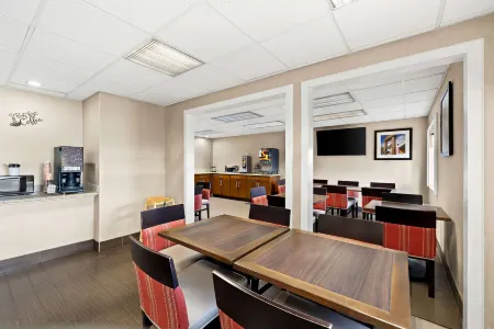 Comfort Inn Отели в г. Таксон