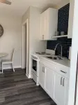 Studio #4 - Within Steps to Downtown Lake Worth Beach