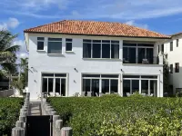 Welcome to Sandy Bridge Luxury Beachfront Home - บูติค
