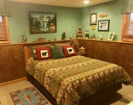 Secluded Lodge on Lac Vieux Desert 370 Feet of Lakefront-Private Beach