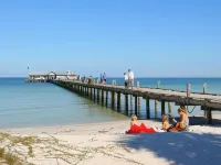 Best location on the island.  Private dock, steps to Anna Maria Beach and Pier