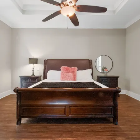 Sleeps 22! First Class home with 2 master suites on Lake Sam Rayburn!
