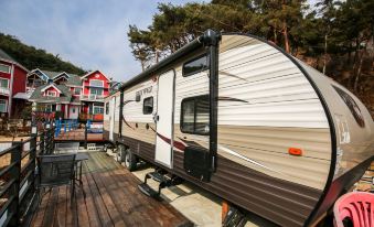 Gyeongju Magic Castle Pension (Pets Friendly)