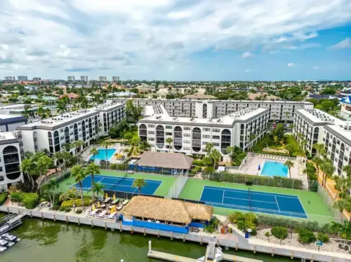 New! CozyCondo+Pool+HotTub+Tennis+TikiHut+Waterfront