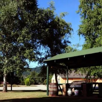 High Country Motor Inn