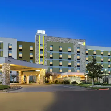 Home2 Suites by Hilton Dallas Addison