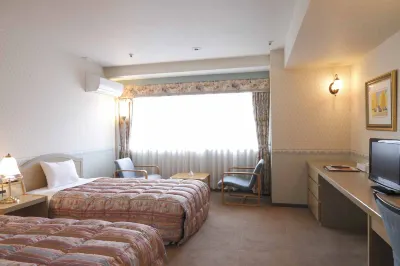 New Sunpia Tsuruga Hotels near Tsuruga Railway Museum