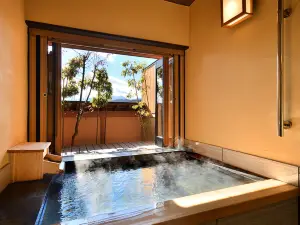 奥嬬恋温泉 干川旅館 花いち