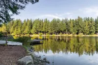 Charming Lakefront Log Cabin