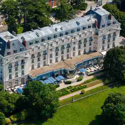 Waldorf Astoria Versailles - Trianon Palace Hotel Exterior