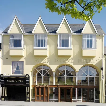River Island Hotel