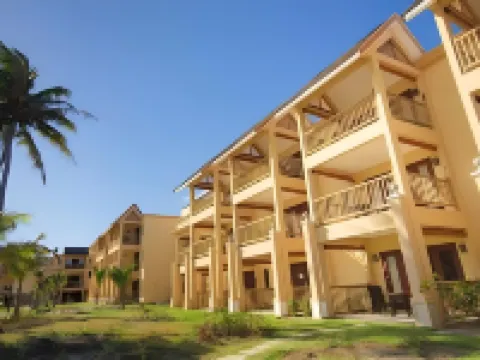 Jalsa Beach Hotel & Spa Hotels in Poste Lafayette