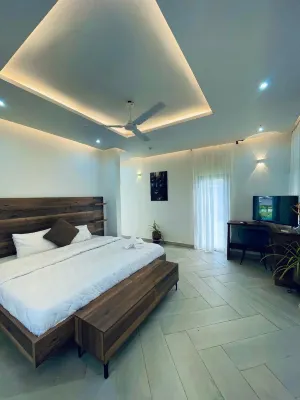 Platinum Blue Island Resort Отели в г. 