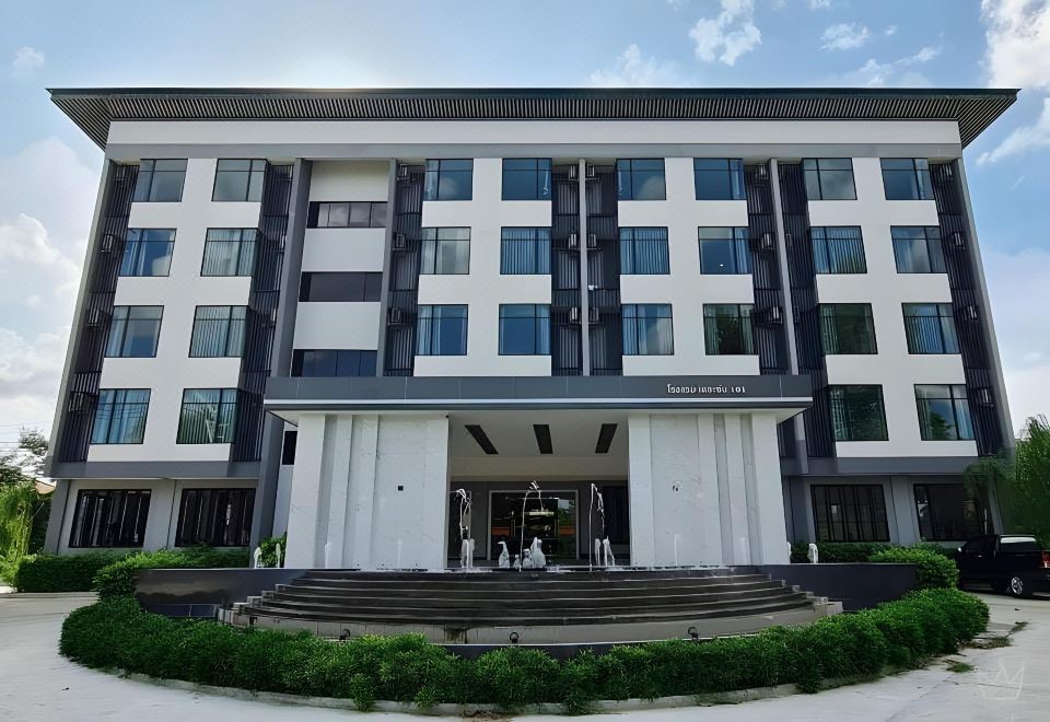 hotel overview picture