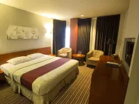 Kenari Tower Hotel Hotels in Ujung Pandang