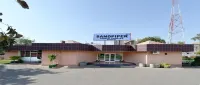 Sandpiper  Tourist  Resort Hotels in Kanmajra
