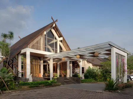 Rumah Kito Resort Hotel Jambi by Waringin Hospitality Отели в г. Rawa Sari