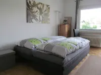 New furnished apartment with stunning mountain views