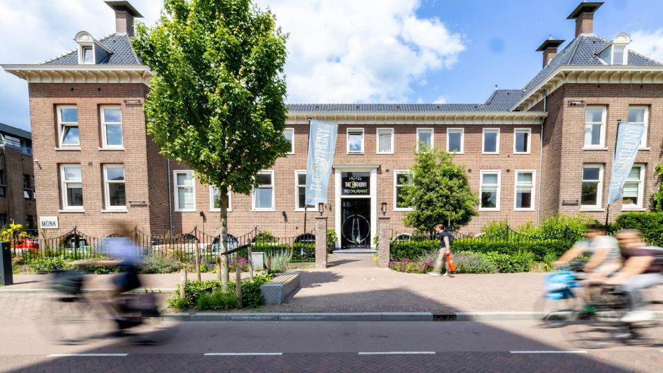 The Anthony Hotel