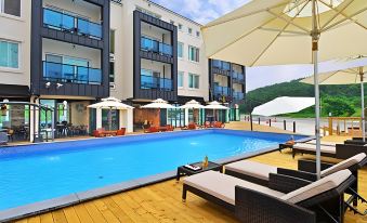 Glories Pension