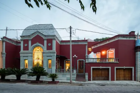 Casa Nada Hotel Отели рядом с достопримечательностью «Church of San Diego (Iglesia de San Diego)»