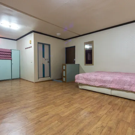Gurye Dream Palace
