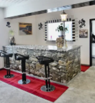 스위트 아파트먼트 에센