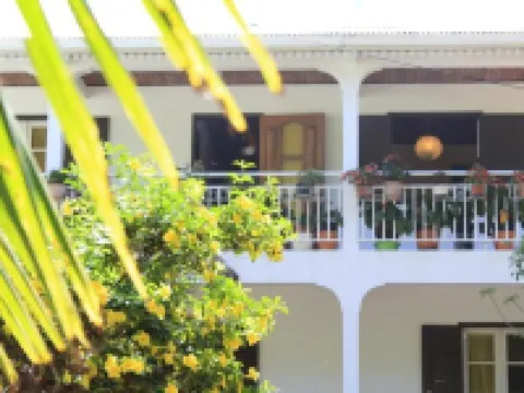 AUBERGE DESPRAIRIES旅館 聖約瑟夫酒店