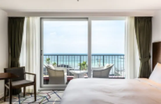 Aguila Hotel Jeju Oceano Suite