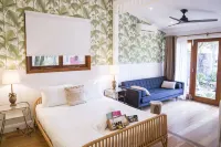 Bayhaven Lodge - Homestays