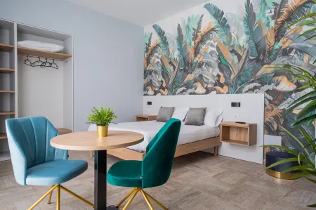 Pontenuovo Bed Отели рядом с достопримечательностью «Piazza Garibaldi»