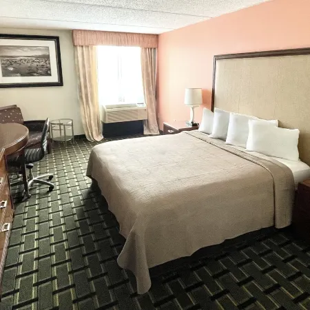 Fairbridge Hotel Cleveland East