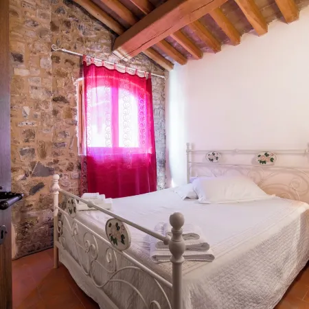 Le Fonti Apartments With Ac Near Siena