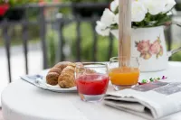 Hotel Iris - breakfast