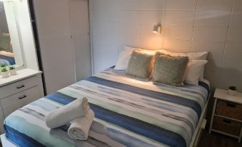 Sea-Hi Beachside Apartment