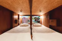 Cat Spa & Cat Ryokan by Neco Republic Osaka