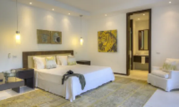 Billionaire Beach Front Apartments