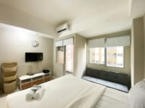 Minimalist Studio Room LRT City Jatibening Apartment