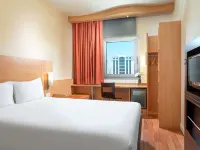 Ibis Adana