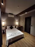 Elia Otel Urla